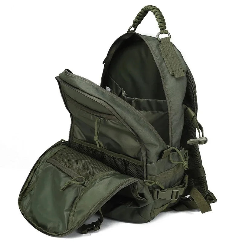 35L Outdoor Backpack Waterproof Camouflage Camping Hiking Backpack Large Wear-Resistant Sports Bag